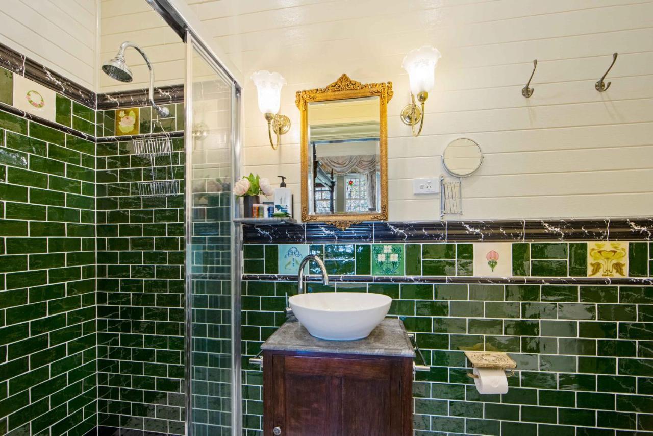 The Old Bank Gladstone Licensed Restaurant & Boutique Accommodation Hat Head Eksteriør billede